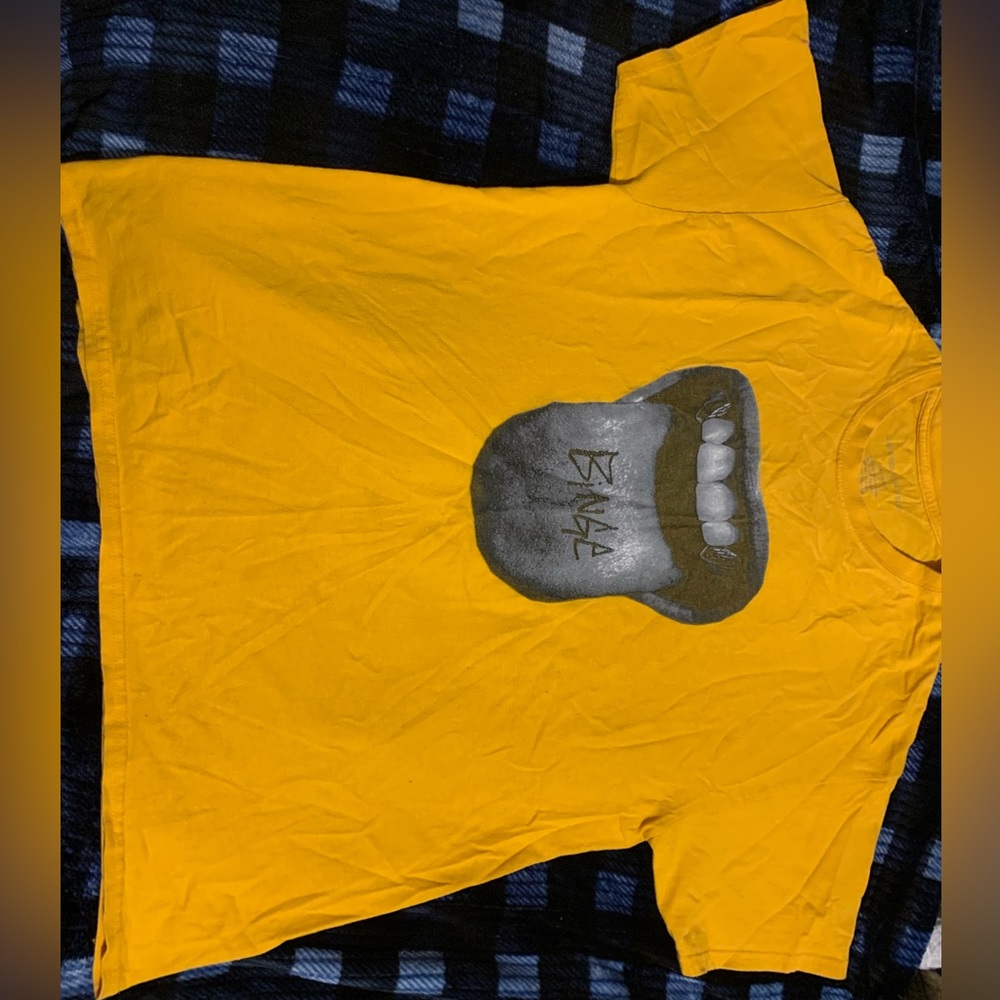 Machine Gun Kelly shirt size large